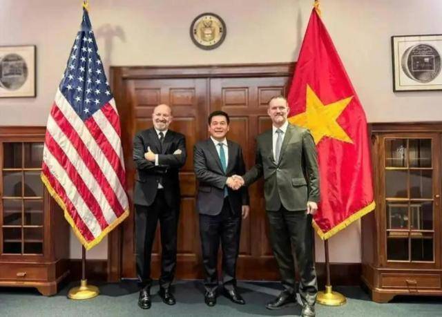 体育平台出租_亲手放弃中国体育平台出租，换来的是美欧轮番收割？越南只剩一条路可走