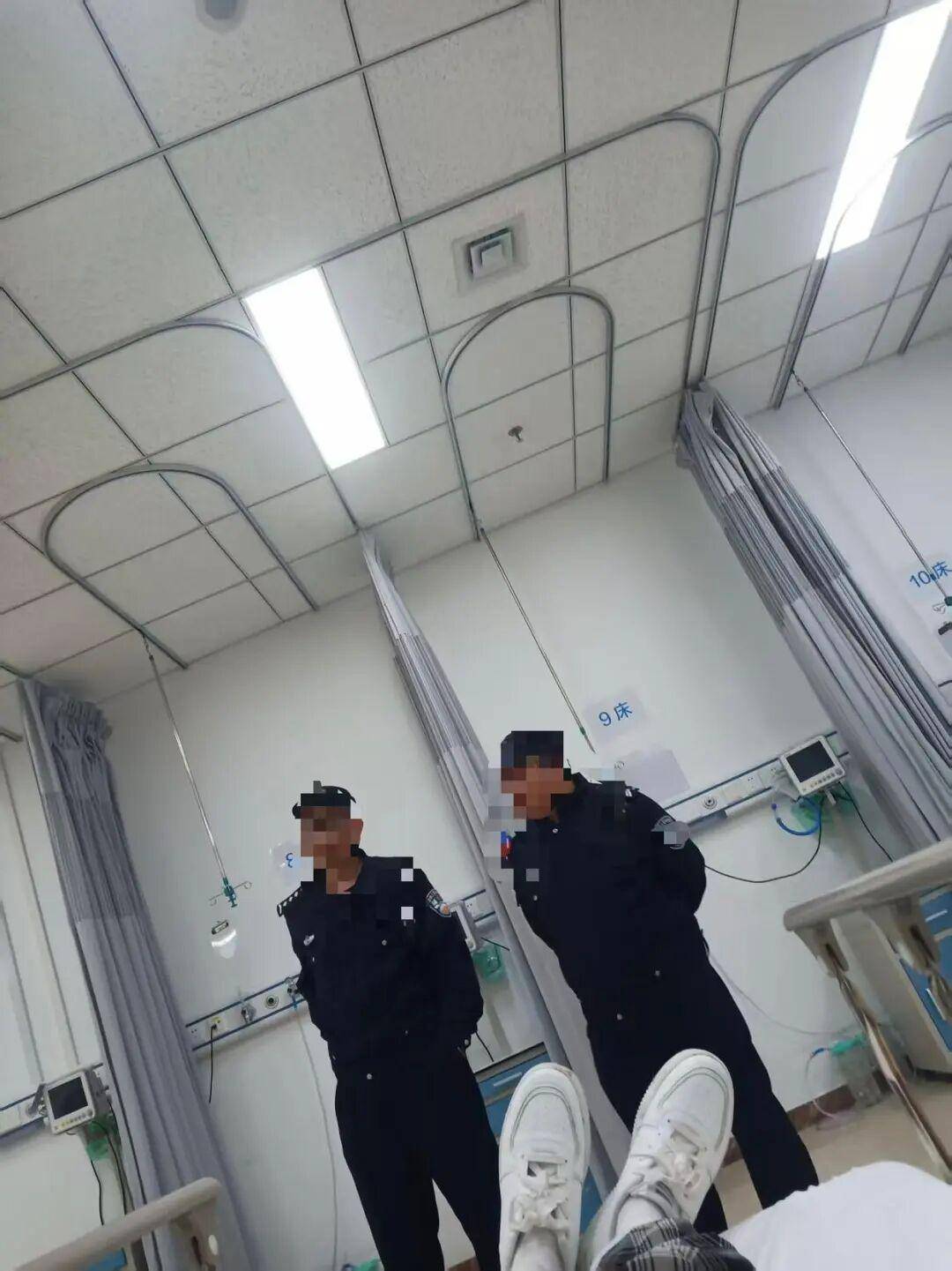 皇冠信用网代理如何注册
_女子心脏不适求助120皇冠信用网代理如何注册
,莫名其妙遭辱骂并挂电话,北京市120回应:接线员家里有事情绪失控,已道歉
