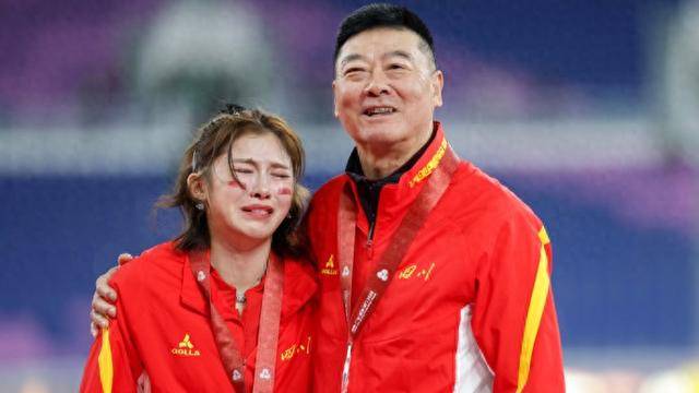 皇冠信用网如何申请
_吴艳妮还是哭了:当她不再是100米栏赛道上唯一的“答案”皇冠信用网如何申请
!