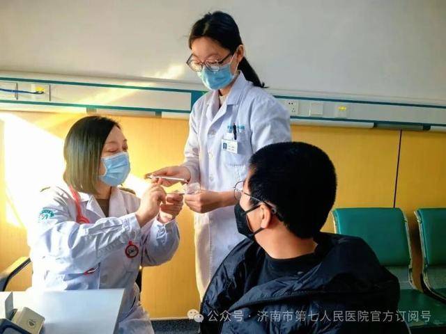 皇冠会员如何申请
_山东第一医科大学附属省立医院(山东省立医院)小儿呼吸科主任医师郭春艳教授到济南市第七人民医院进行坐诊与指导