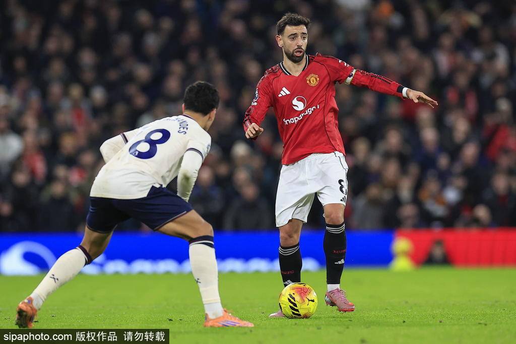 皇冠信用代理流程_英超-攻击线哑火达洛特破门 曼联1-1西汉姆近5轮仅1胜