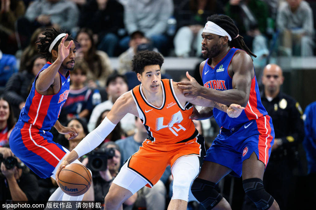 皇冠信用网最新地址_伦纳德55分神勇演出后皇冠信用网最新地址，快船主场迎战国王：西部低迷球队的生存之战