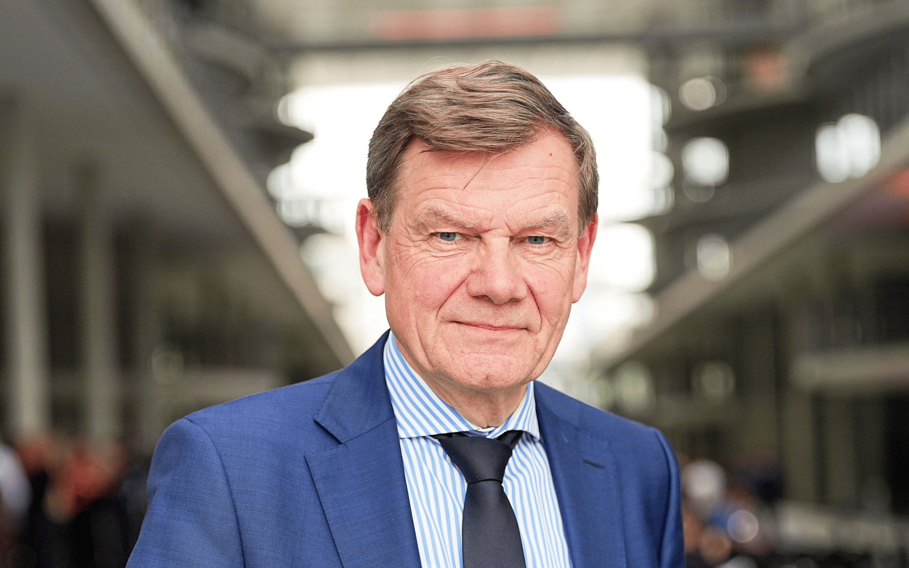 怎么开皇冠信用网_德媒感慨：轮到中国向德国发号施令了怎么开皇冠信用网，风水轮流转，想不到我们也有今天