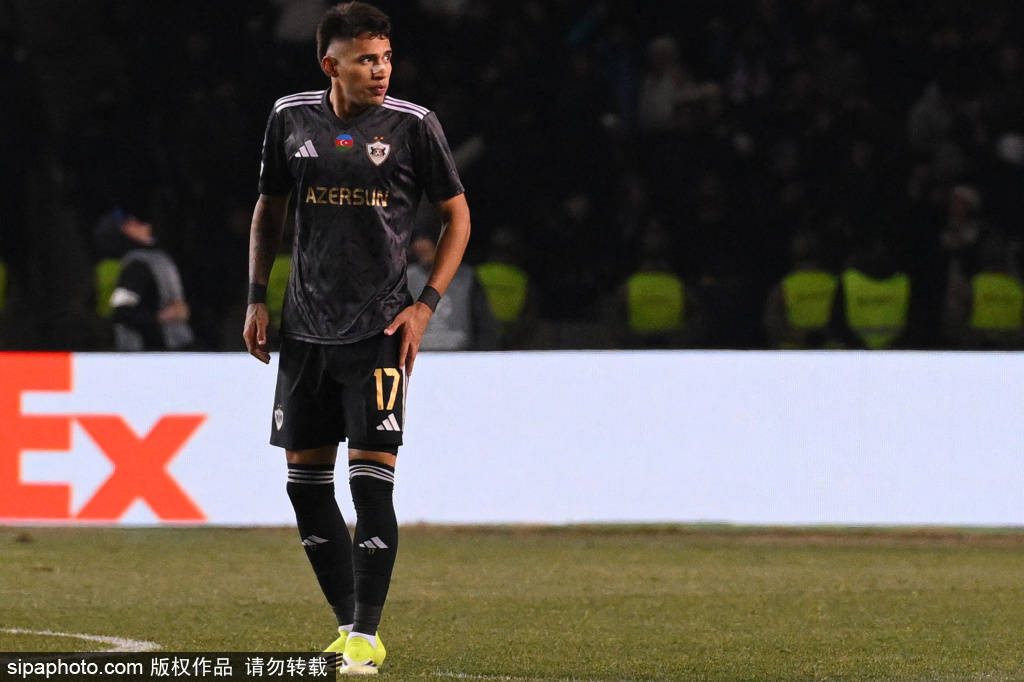 皇冠信用网登0_博阿滕转会风波：山东泰山能否在100万欧元的高价下抢得这位中卫皇冠信用网登0？