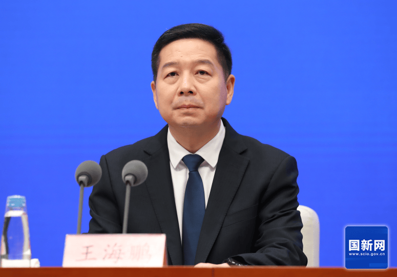 皇冠信用盘代理
_陕西省委常委王海鹏皇冠信用盘代理
,任延安市委书记