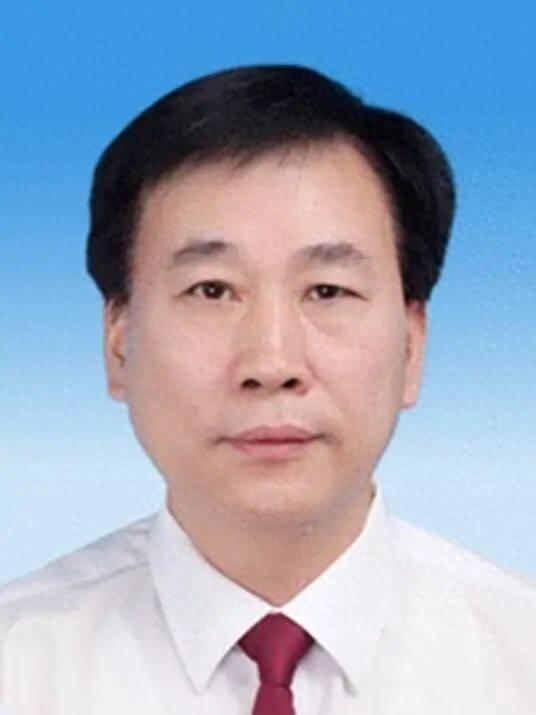 皇冠盘口
_厦门市委常委、市纪委书记严志铭皇冠盘口
,辞去厦门市监委主任职务;曾任龙岩市委秘书长、福建省纪委驻省农业厅纪律检查组组长、宁德市纪委书记